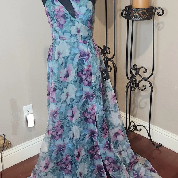 Lulu's Floral Teal and Lavender‎ Maxi Dress - Picture 4 of 7